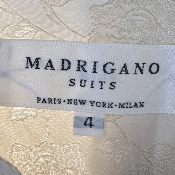 Madrigano (Paris-NY-Milan) 4 Vtg antique brocade w/floral designs 5 button front - Picture 2 of 10